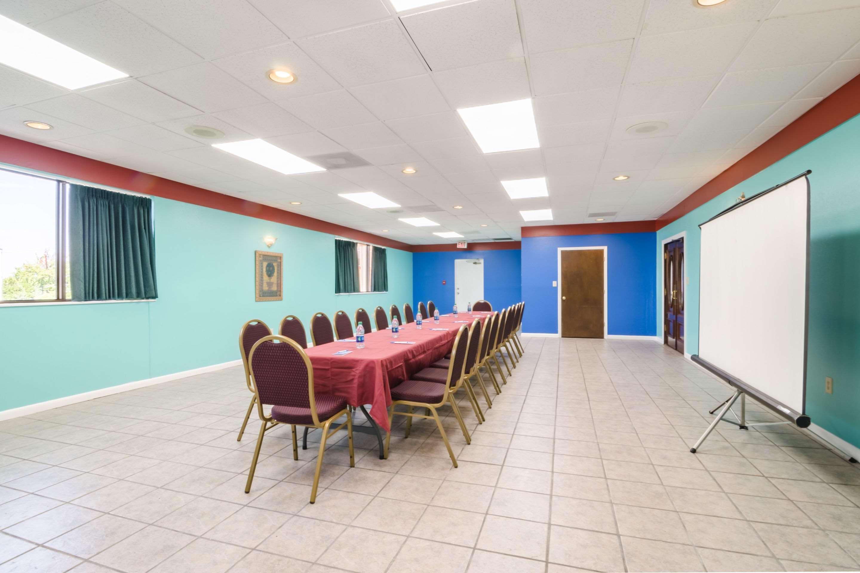 Oyo Hotel Greensboro East I 40 מראה חיצוני תמונה