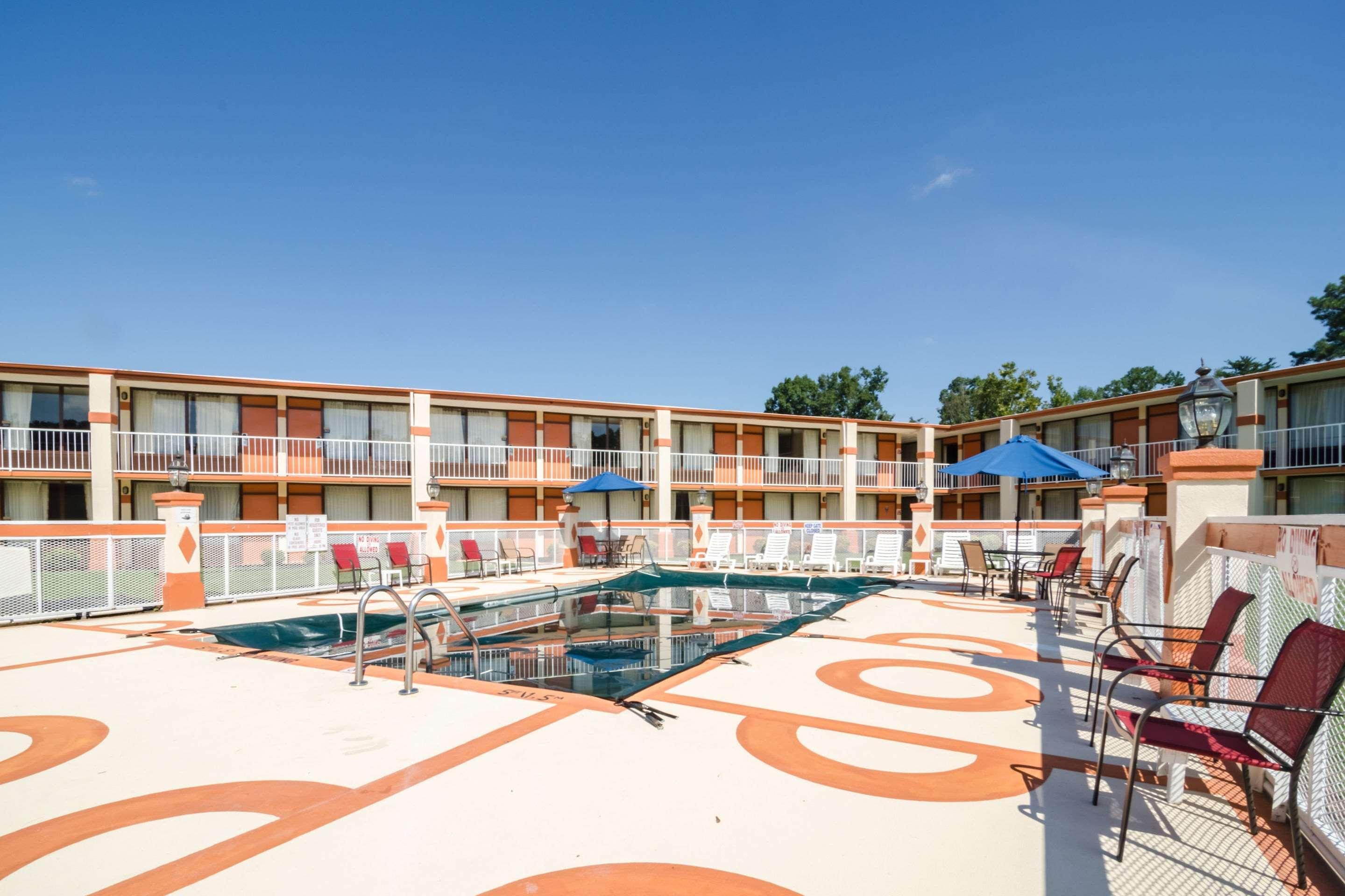 Oyo Hotel Greensboro East I 40 מראה חיצוני תמונה