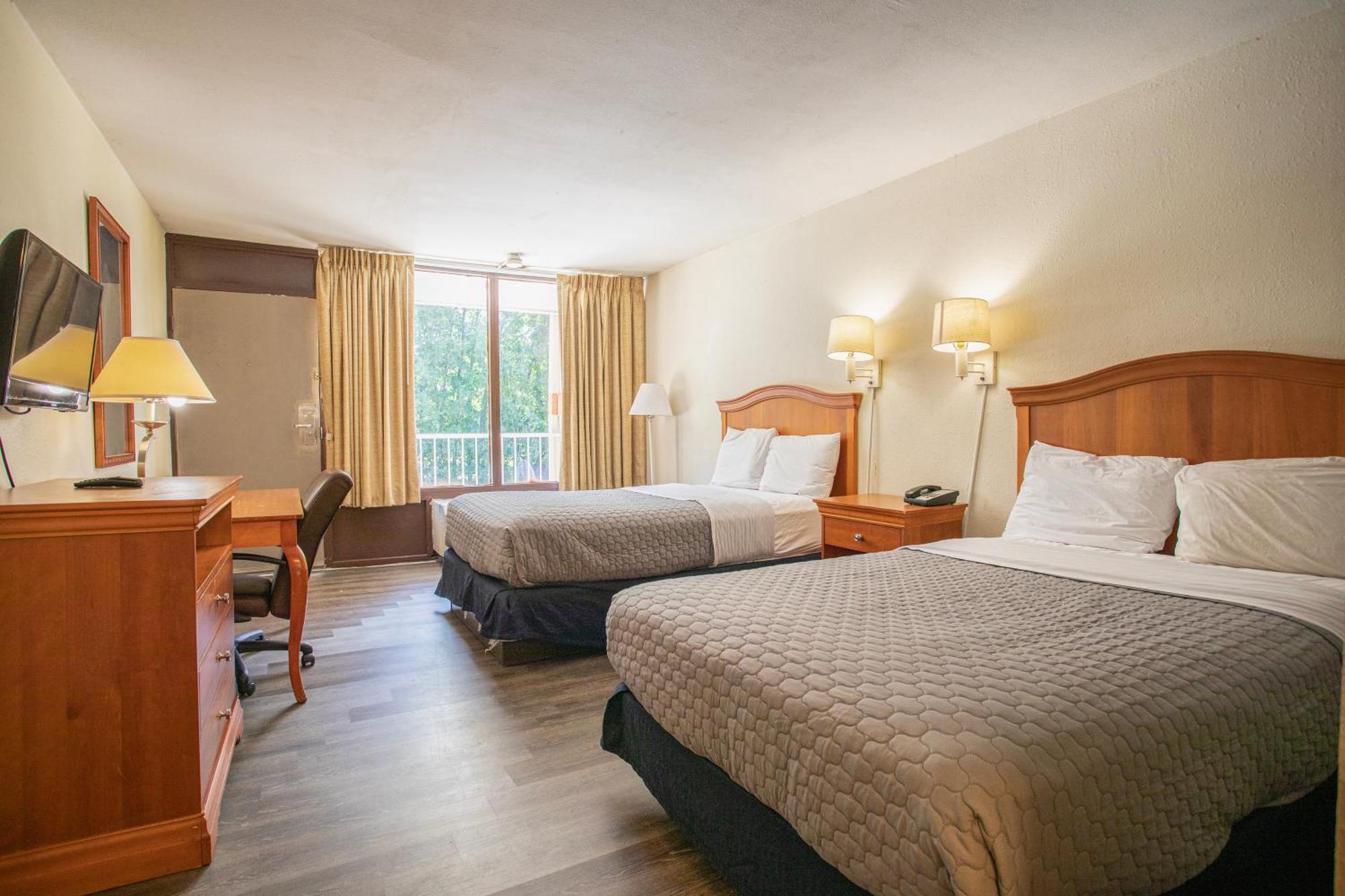 Oyo Hotel Greensboro East I 40 מראה חיצוני תמונה