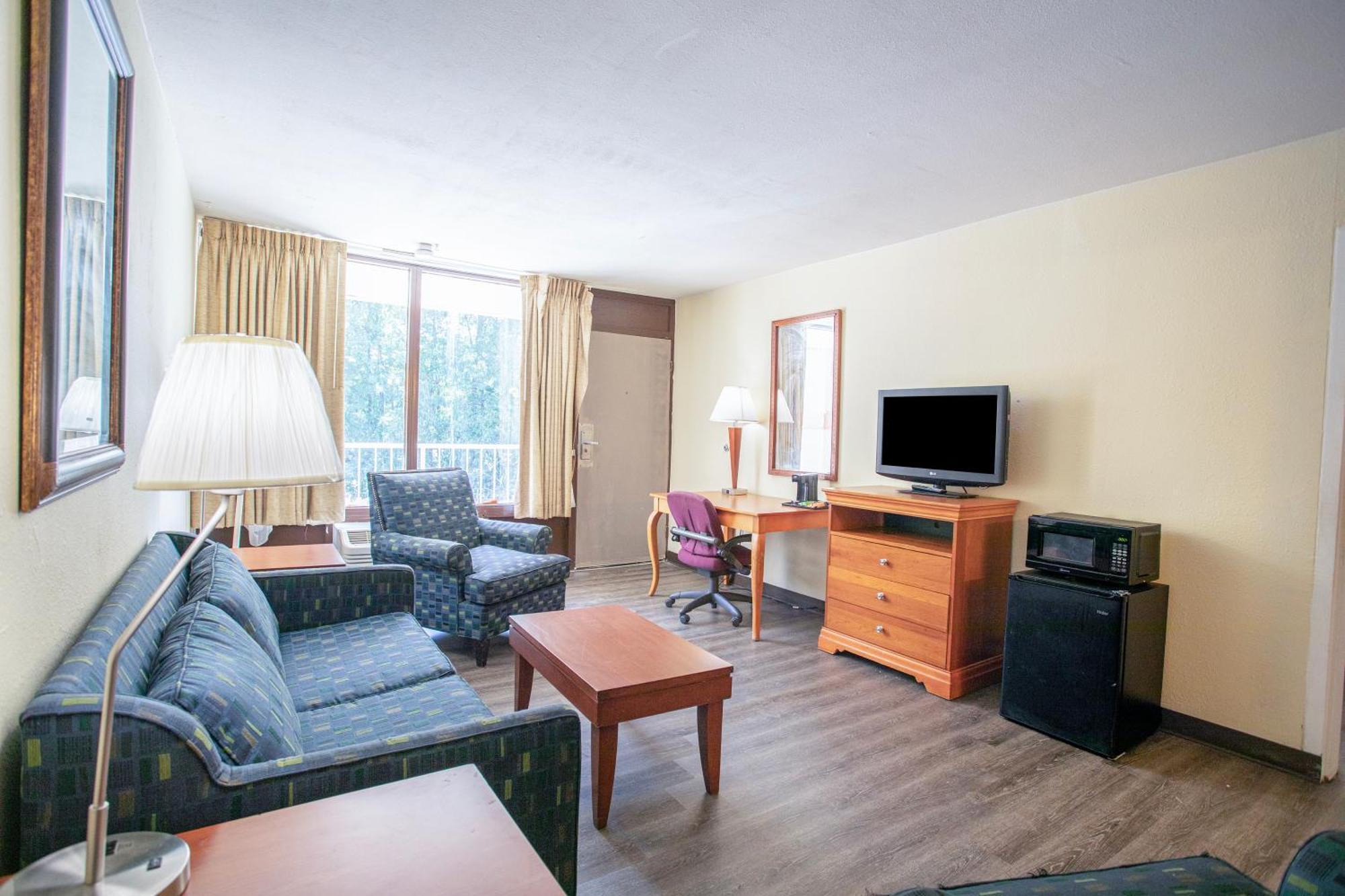 Oyo Hotel Greensboro East I 40 מראה חיצוני תמונה